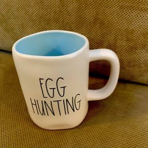 Rae Dunn Egg Hunting mug